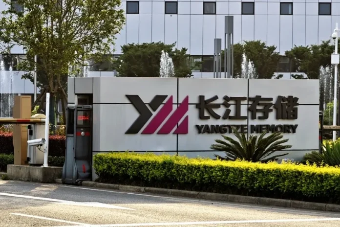 China's Yangtze Memory Technologies Co. (YMTC) is planning to build three new factories in Wuhan, aiming to more than double its NAND flash production capacity to 500,000 wafers per month amid tightening US export controls.