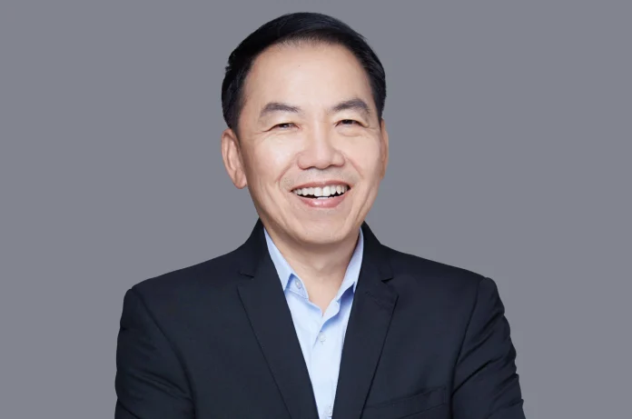 BlueRun Ventures has closed China’s largest early-stage dual-currency fund at $560 million, signaling strong investor confidence in AI and hard tech startups driving the future of China’s semiconductor and robotics sectors.