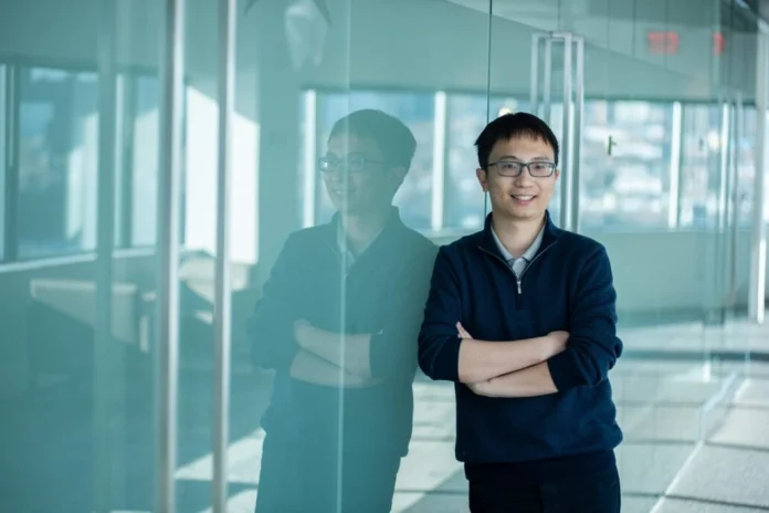 Photonic AI chip startup Lightelligence debuted on the Hong Kong Stock Exchange, raising $323 million in a 600x oversubscribed IPO backed by Tencent and Baidu.