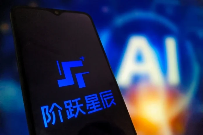 Chinese regulators are intensifying scrutiny of variable interest entity (VIE ) structures, forcing leading AI startups like StepFun and Moonshot AI to reconsider their offshore listing strategies and potentially dismantle complex funding arrangements.