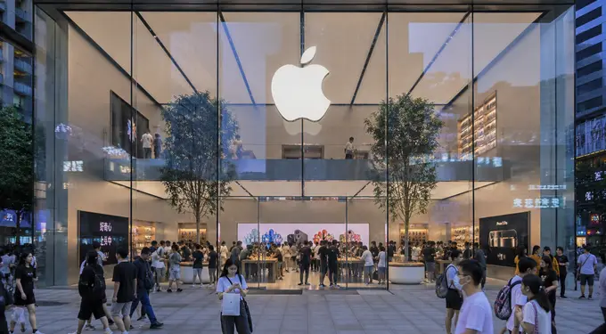 Apple has published a guide explaining how eligible Mac users in mainland China can connect Alibaba's Qwen artificial intelligence service to Siri and Writing Tools.